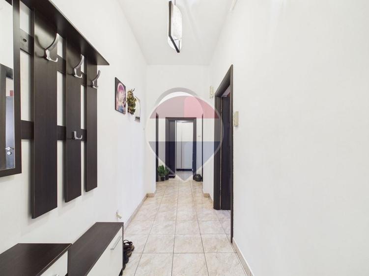 Apartament cu 2 camere decomandat, mobilat în Drumul Taberei