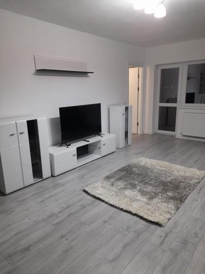 Inchiriez studio - 5