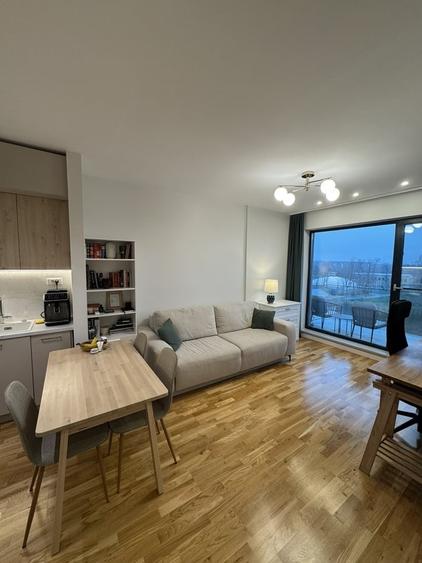 Apartament cu 2 camere decomandat în Băneasa