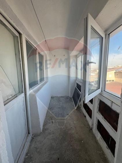 Apartament 4 camere in zona Piata - 9