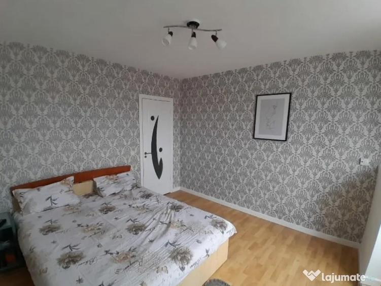 Apartament cu 3 camere Zona Zamca - 9