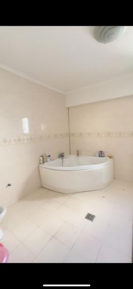 Vila de vanzare 7 camere zona Centrala - 10