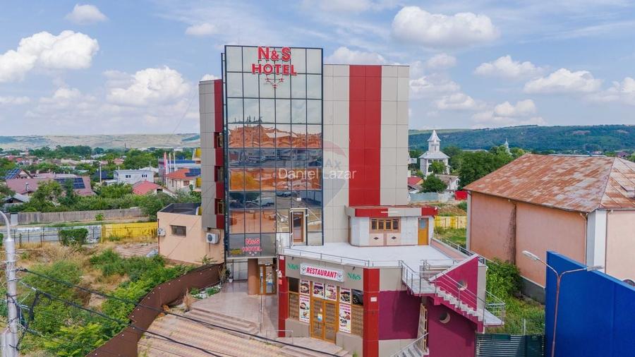 Oportunitate: Hotel cu 24 Camere de Vanzare - Centru Barlad