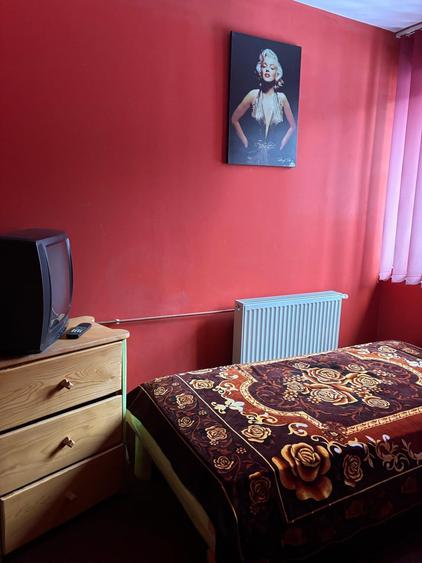 Pensiune/Afacere la Cheie P+E+M, Zona Valea Portii   Bran, priveliste panoramica - 9