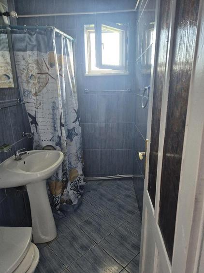 inchiriez apartament doua camere - 3