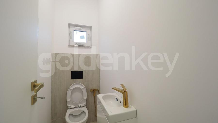 Vila spatioasa cu 6 camere si 500mp teren - 6