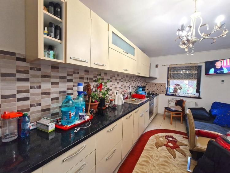 Refugiu Premium in Mogosoaia: Vila P+M, 5 dormitoare, curte 356 mp - 4