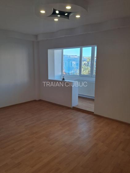 Vanzare Apartament 2 Camere Decomandat Crangasi