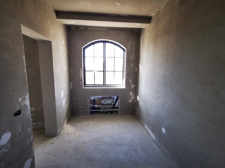 🏡 De vânzare: Vilă individuală în Dumbrăvița- 706 - 12