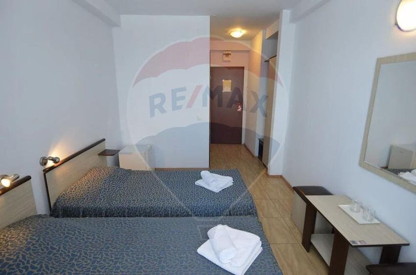 Hotel / Pensiune de vanzare in Costinesti - 8