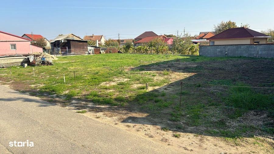 Teren intravilan com Bors, 563 mp, 32 ml front- Pret 36.000 euro neg - 1