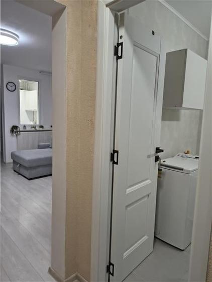 De inchiriat garsoniera renovata, utilata si mobilata in zona Grivitei, Brasov - 8