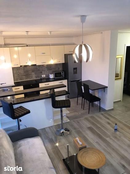 Apartament Kasper Coresi de inchiriat - 1