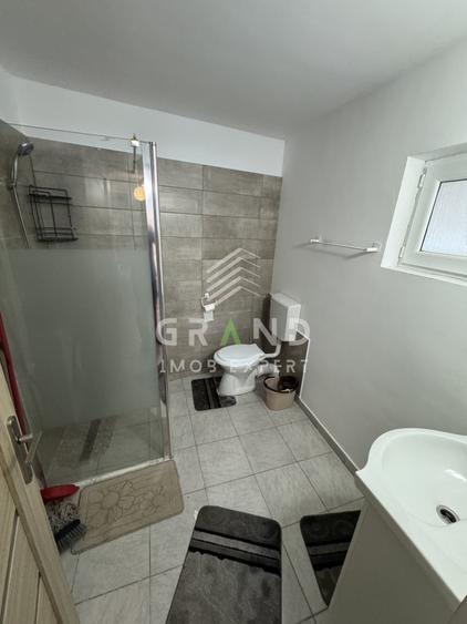 Apartament cu 2 camere semidecomandat, mobilat în Central