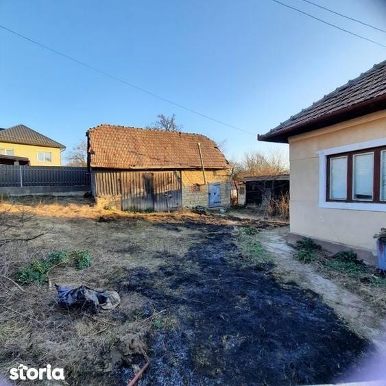 Vand Casa in centrul Feleacului, teren 700 mp. - 2