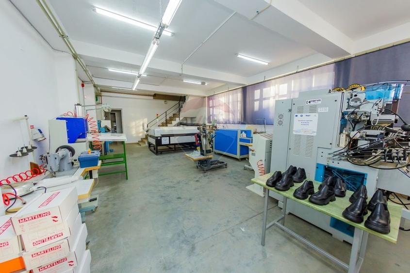 HALA  VANZARE de 1100mp in Baia Mare - 21