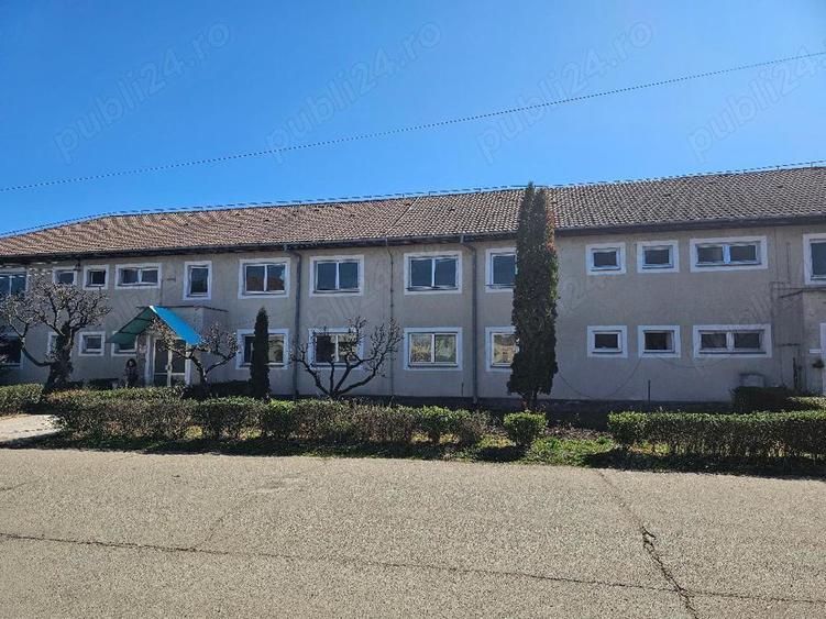 Vand Hale cu teren Zona Metro,( fosta fabrica),teren 14500 mp ,Hale 9 cladiri P+E, platf betonate - 8