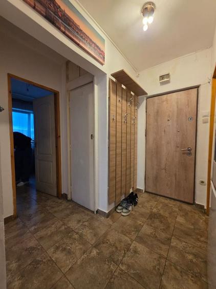 Apartament ingrijit- 2 camere-  5min de M. Piata Sudului - 9