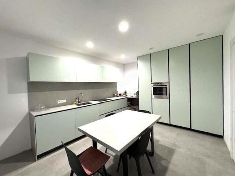 Vila+Spatiu COMERCIAL in Centrul orasului - 4