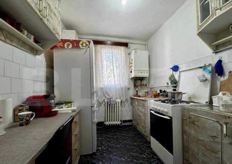 Apartament de vazare, cu 4 camere, 90 mp + balcoane, zona La - 6