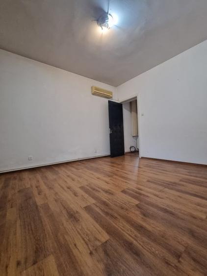 Apartament în vilă - Garaj (26mp) - intrare separată - 10