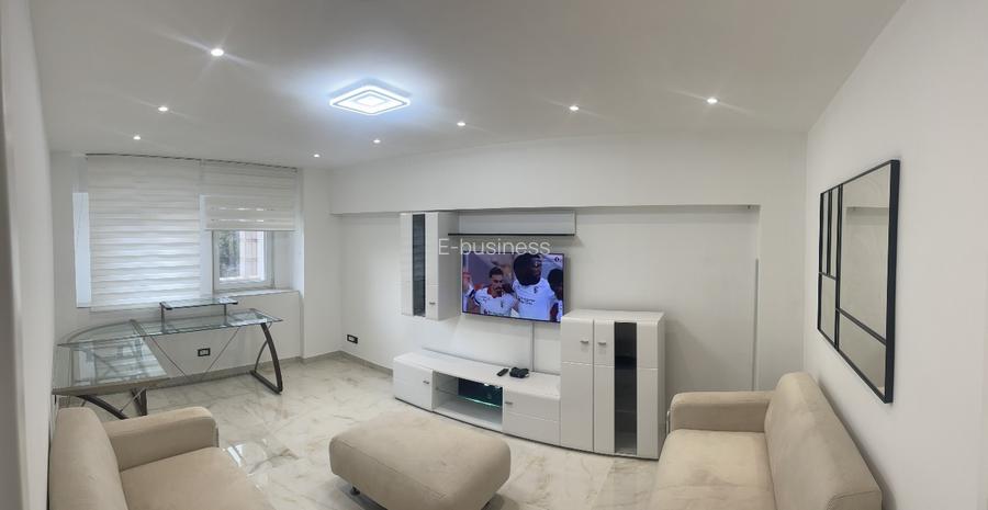 De inchiriatApartament de Lux, Central - Podgoria, Zona Bancilor