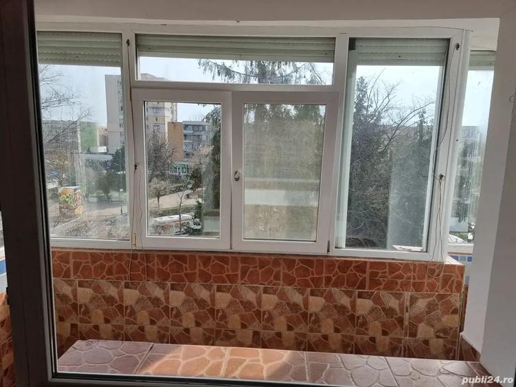 Apartament de vanzare - 3