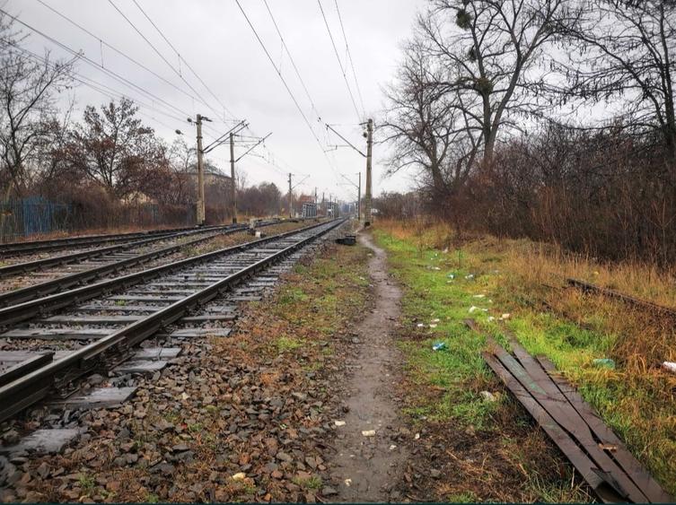 GARA MARE IASI , apartament la casa tip duplex , constructie supersolida - 22