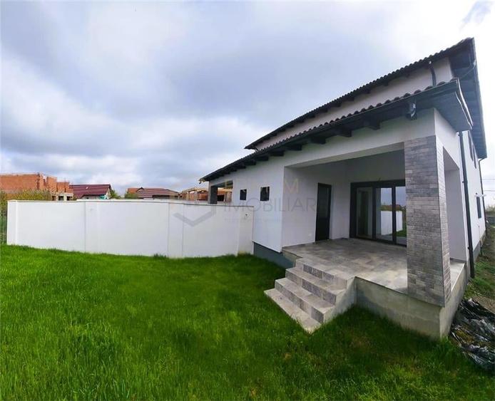 Utvin-  duplex- toate utilitatile - 8