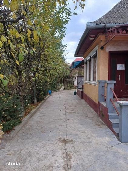 Casă cu 3 camere cu Teren 108 Mp în Central