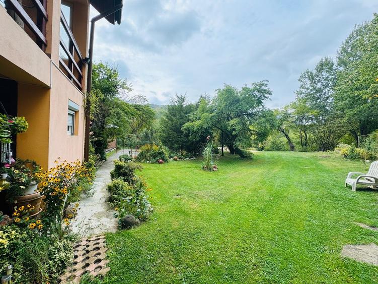 Casa + teren de vanzare Varfuri jud. Dambovita - 5