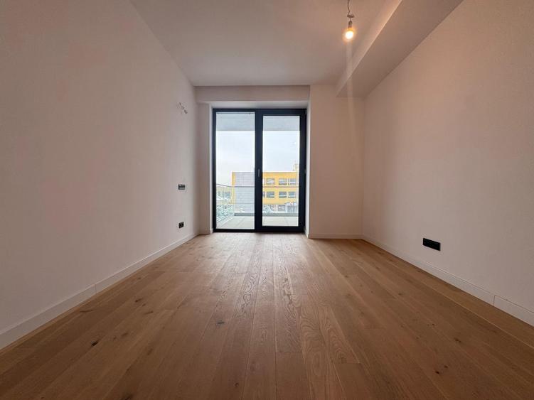 3 camere PREMIUM| 116.55 MP + 17 MP terasa - 3