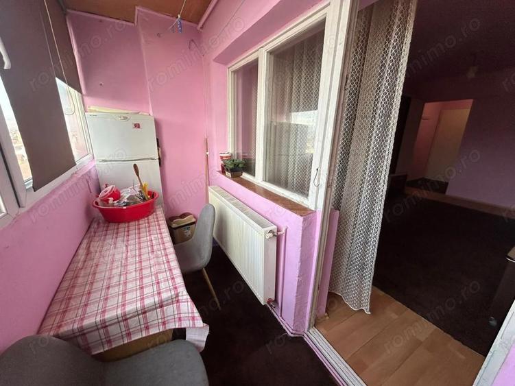 Garsoniera, etaj 10 - Zona Cetate - 5