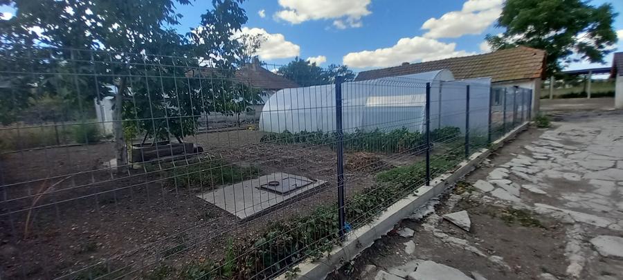 Casă individuală cu 3 camere cu Teren 5060 Mp în Ciobănița