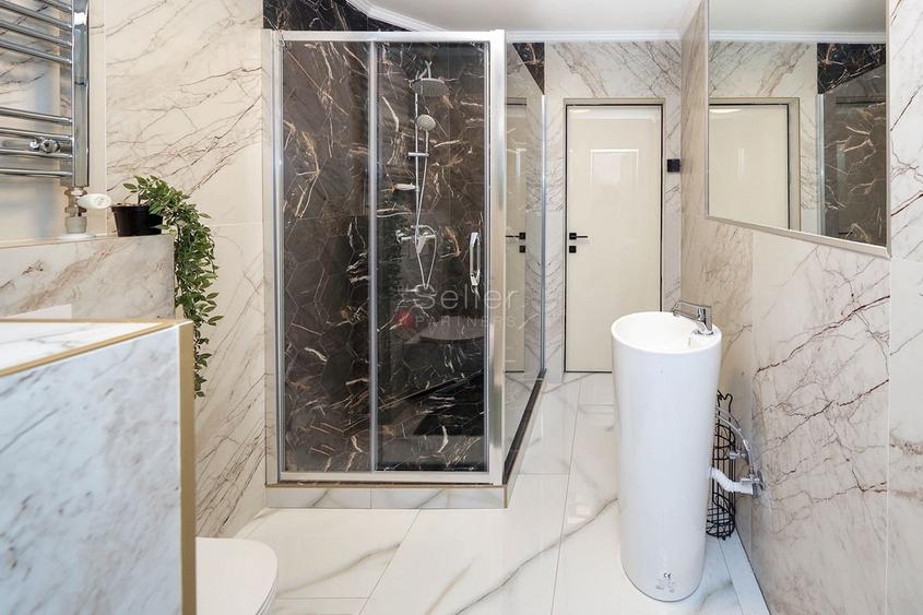 Structura Generoasa Zona Linistita - 30