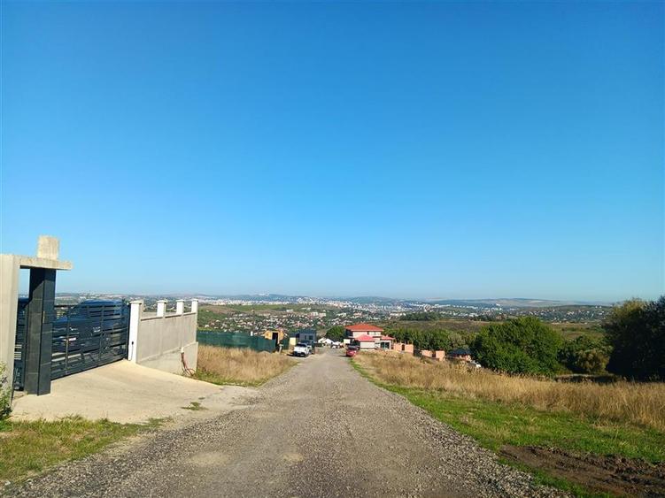 Pietrarie Barnova langa padure VILA P+E su 120mp teren 400mp (rest de plata in 3 - 13