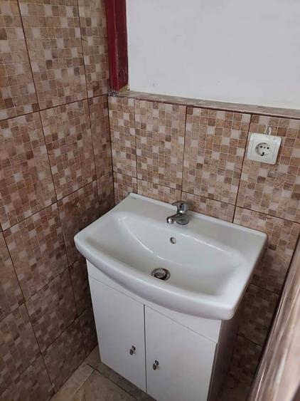 VIND Casa DE Vacan?a 20 km de la Hunedoara 25.000. E.negociabili. - 6