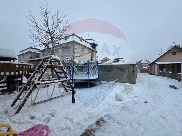 Casă / Vilă cu 4 camere de vânzare în zona Bujac-Arad - 31