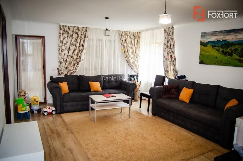 COMISION 0% OFERTA CRACIUN ! Casa individuala cu 6 camere de vanzare in Giroc