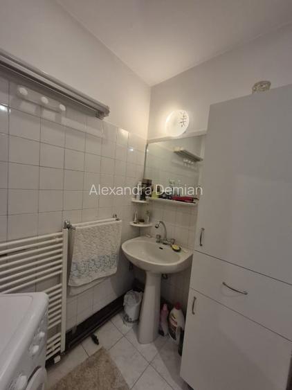 Apartament 2 camere, spatios, stare excelenta