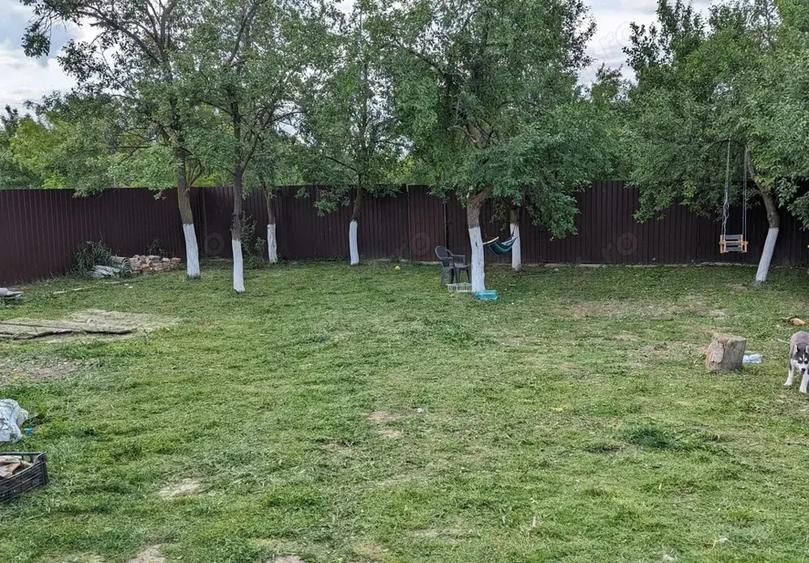 Casa cu teren de vanzare - 2