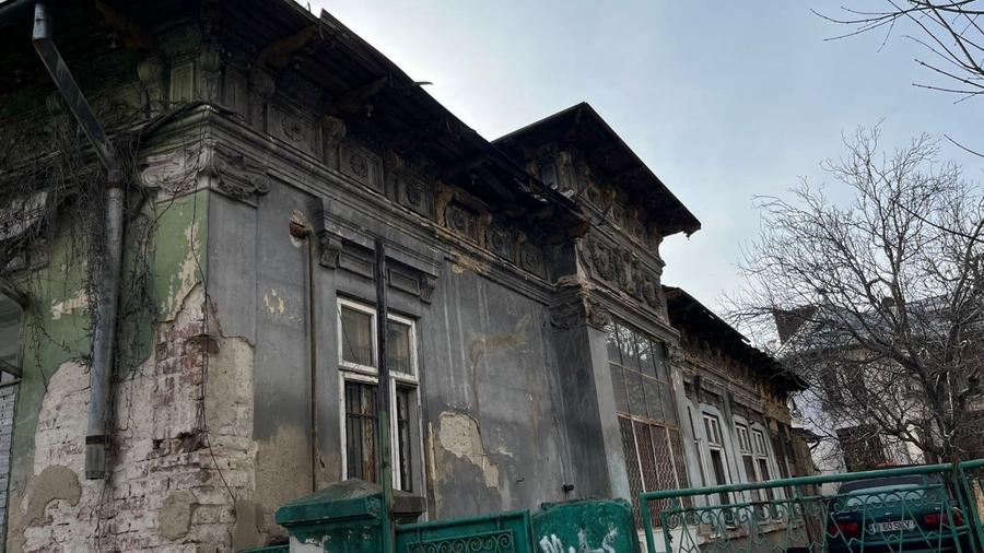 REL4001257 Teren intravilan 265 mp l Matei Voievod l Sector 2 - 1