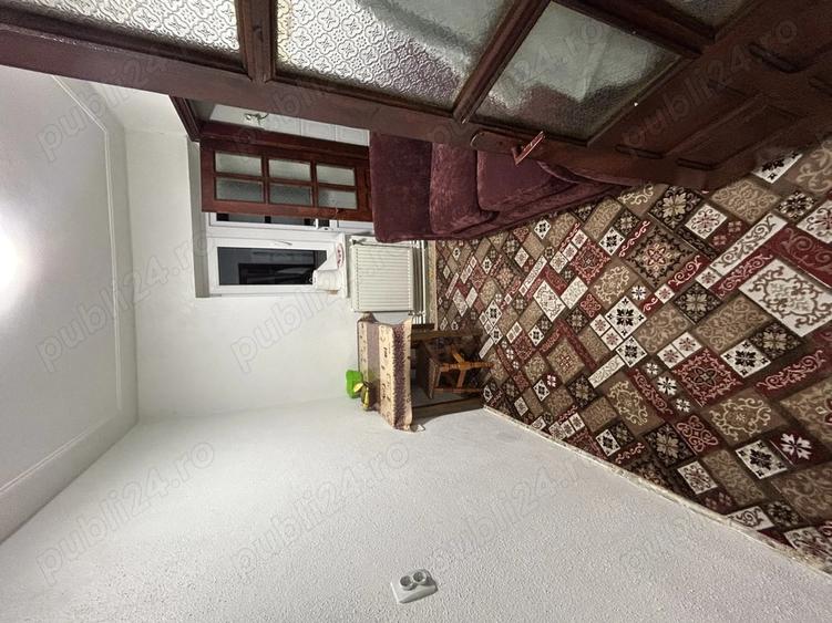 Vand apartament cu 2 camere decomandat - 2