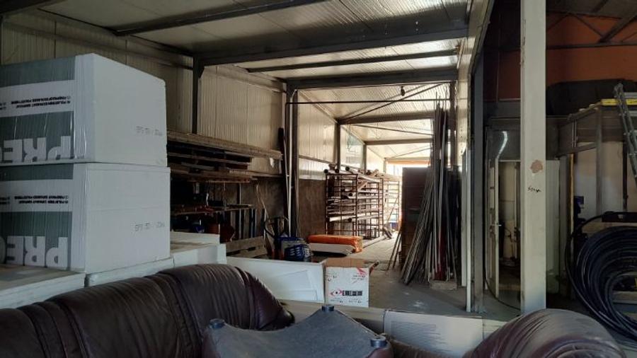 🏢   Hala depozitare  - suprafata utila 130mp. |  Parcare  |  Apusului – Sector 6 - 2