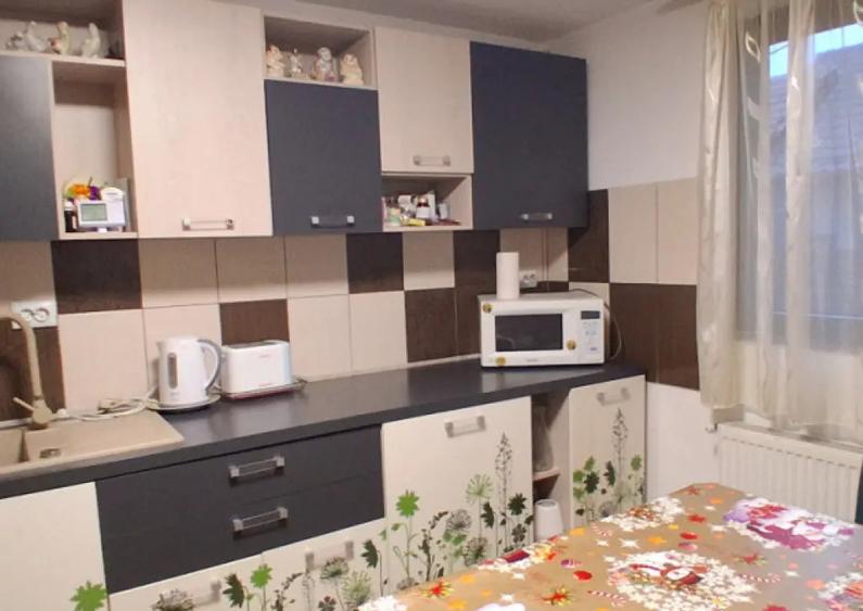 Casa spa?ioasa cu teren generos Valea Calugareasca - 6