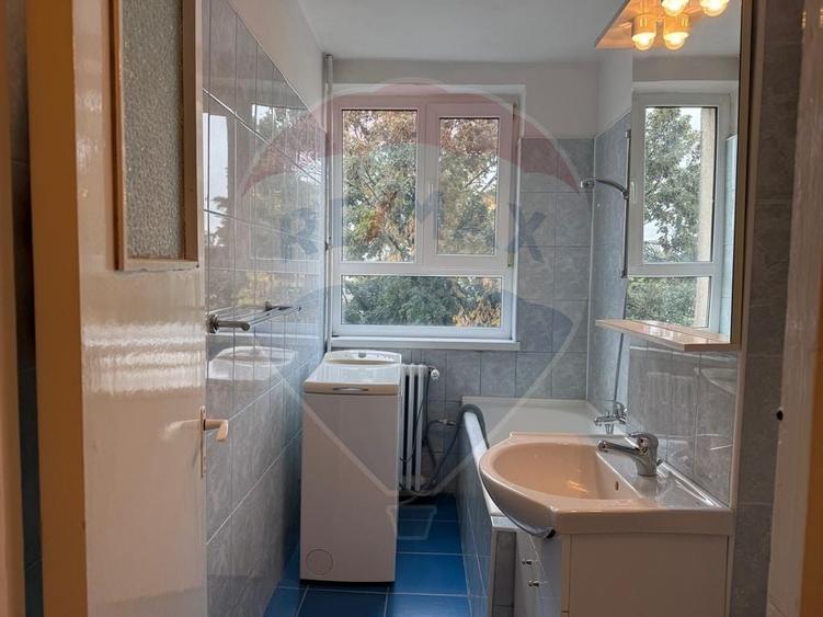 Apartament cu 2 camere de vânzare, strada Bucegi, zona Narcisa - 8