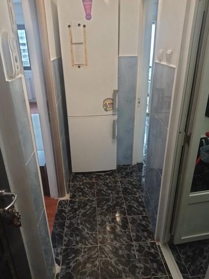Garsonieră decomandată în Nicolina