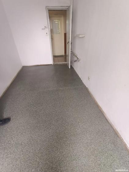 Oferta Buna, In Zona Dambovita,De Vanzare 2 Garsoniere Ocupabile Imediat !!! - 3