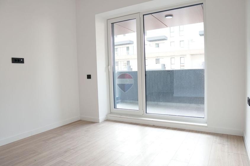Apartament cu 3 camere decomandat în Theodor Pallady