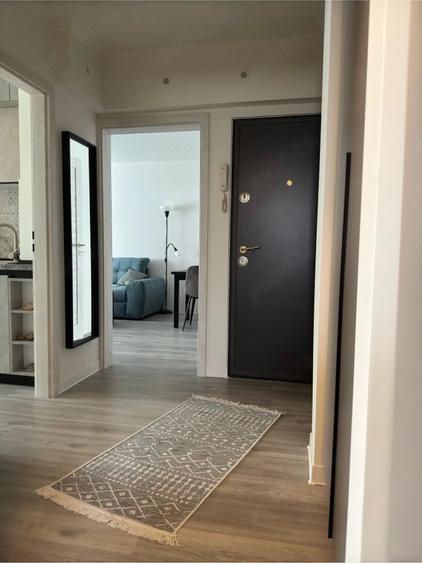 Apartament cu 2 camere decomandat, mobilat în Central